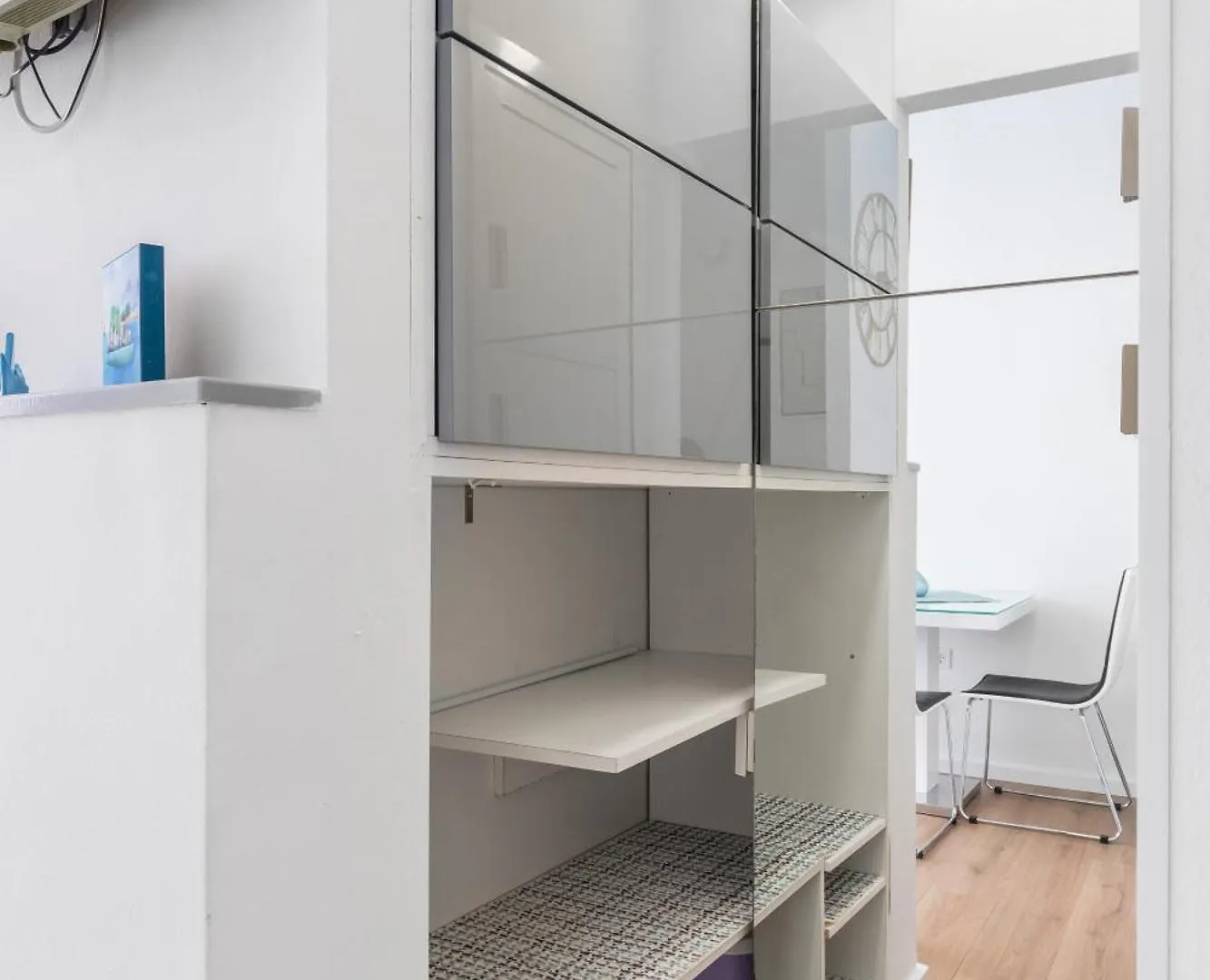 Apartment Modern Studio Near Znjan Beach  Split