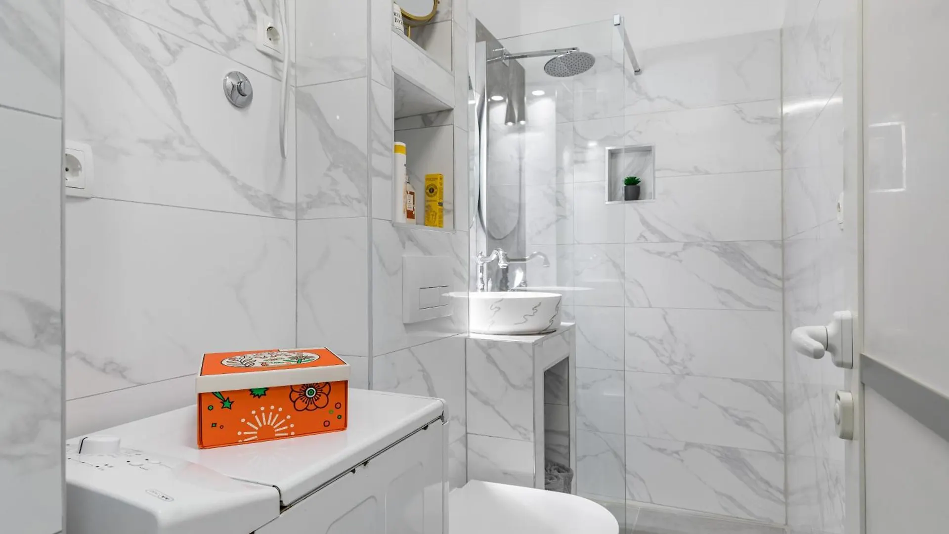 Apartment Modern Studio Near Znjan Beach Split